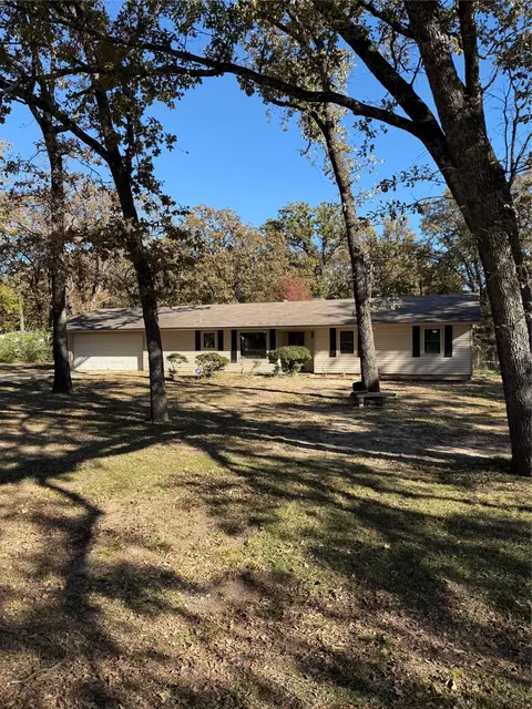 2542 Red Bud Trl, Quinlan, TX 75474