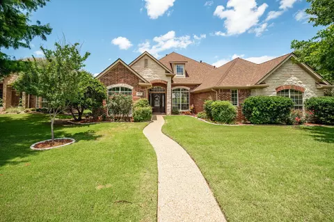 2509 Waters Edge Dr, Granbury, TX 76048