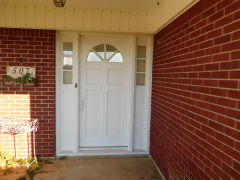 507 NW 12th St, Springhill, LA 71075 photo 3