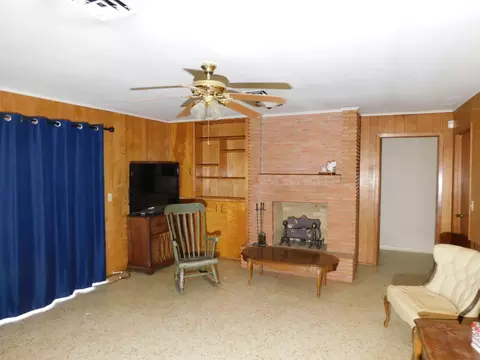 507 NW 12th St, Springhill, LA 71075 photo 9