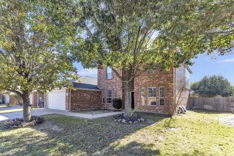 1044 Oarlock Dr, Crowley, TX 76036