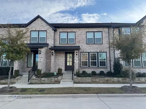 438 Matthew Dr, Fairview, TX 75069