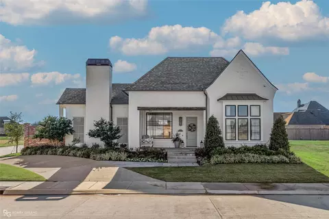 300 Chimes St, Bossier City, LA 71111