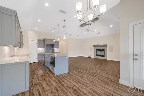 4617 Ebbets Dr, Abilene, TX 79606 photo 6