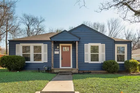 204 Kirven Ave, Waxahachie, TX 75165