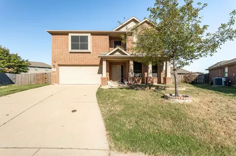 925 Keel Line Dr, Crowley, TX 76036