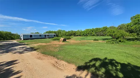 618 Derstine Rd, Merkel, TX 79536 photo 4