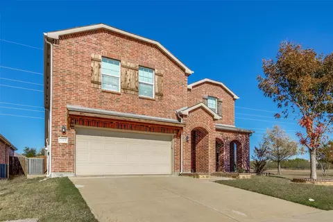2313 Charbray Ct, Fort Worth, TX 76131