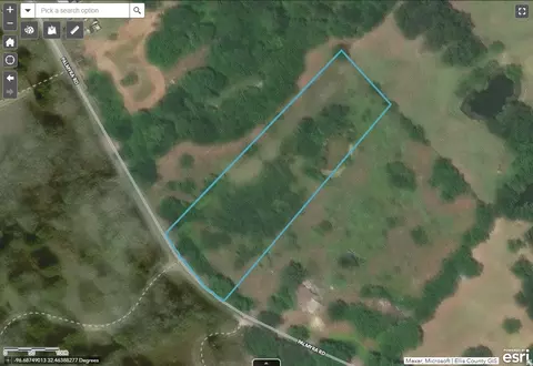 1328 Palmyra Rd, Palmer, TX 75152
