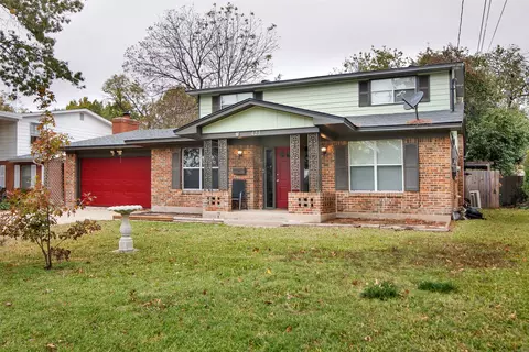 423 W Alta Vista St, Sherman, TX 75092