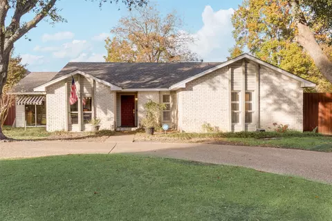 310 Shepards Hill Dr, Rockwall, TX 75087