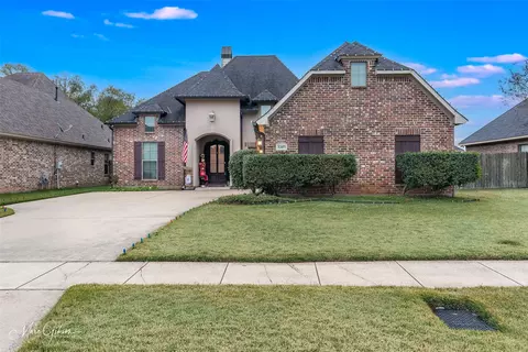 5349 Barberry Ln, Bossier City, LA 71112