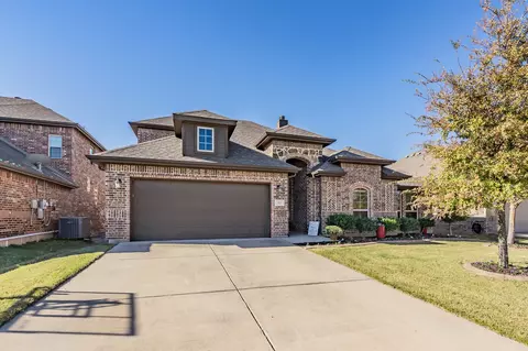 313 Madison St, Burleson, TX 76028