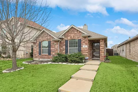 9217 Stewart St, Cross Roads, TX 76227