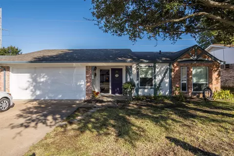 217 E Grubb Dr, Mesquite, TX 75149
