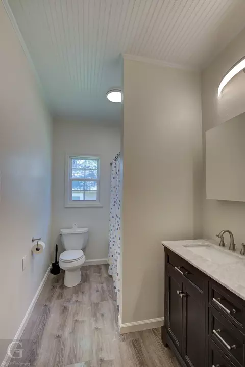 Bath - 114 Goode Ave, Minden, LA 71055 photo 1 of 2
