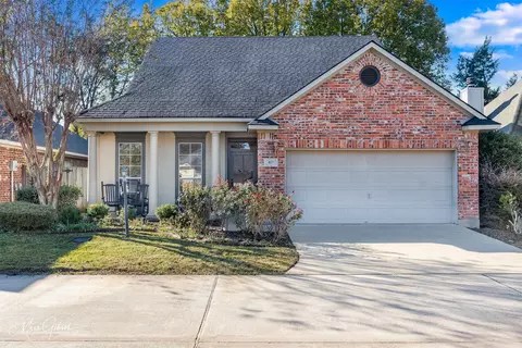 817 Red Poppy Ln, Shreveport, LA 71115