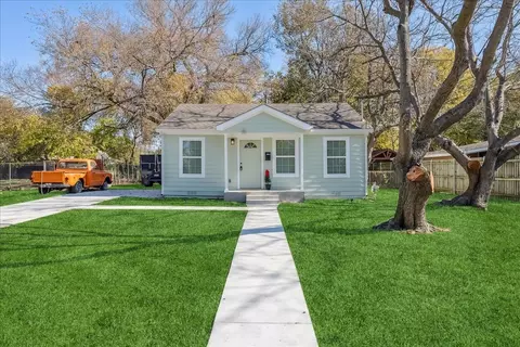 2908 Kirven St, Dallas, TX 75227