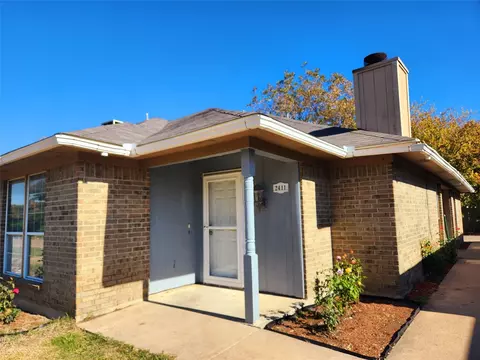 2411 Summer Place Dr, Arlington, TX 76014