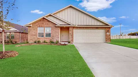 485 Norfolk Dr, Ferris, TX 75125