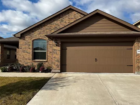 6921 Helm Ln, Fort Worth, TX 76179