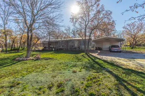 41 Red Bird Rd, Palo Pinto, TX 76484