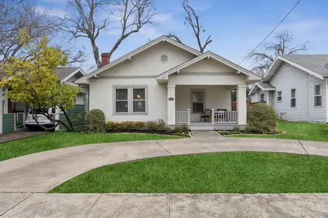 5541 Goodwin Ave, Dallas, TX 75206