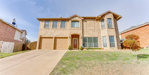 827 Burney Ct, Cedar Hill, TX 75104