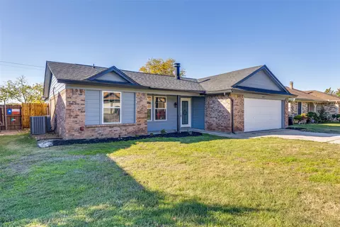6413 Tammy Ct, Watauga, TX 76148
