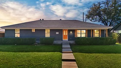 1517 Austrian Rd, Grand Prairie, TX 75050