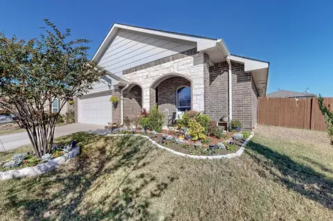 14171 Greenhaw Ln, Dallas, TX 75253