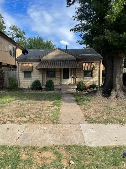 3834 York St, Dallas, TX 75210