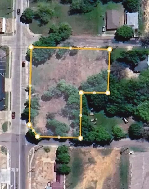 138 Pine Bluff St, Paris, TX 75460 photo 6