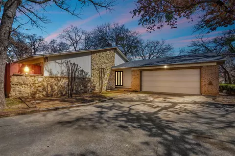 4609 Rockland Dr, Arlington, TX 76016