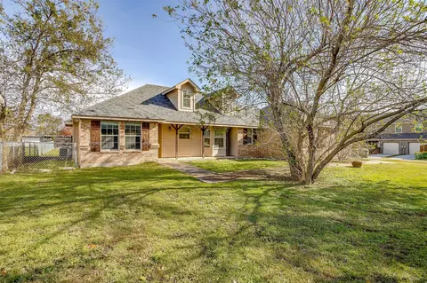 300 W Godley Ave, Godley, TX 76044