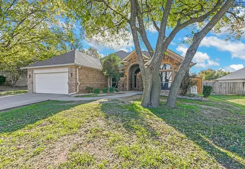 1505 Rodden Dr, Decatur, TX 76234