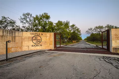 10413 Us Highway 84, Coleman, TX 76834