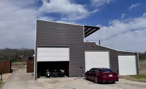 11936 Younger Ct, Azle, TX 76020