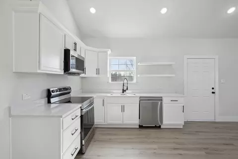 215 Sycamore St, Hillsboro, TX 76645