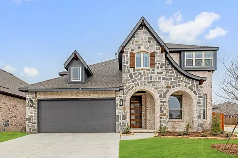2800 Emerald Trace Dr, Lantana, TX 76226