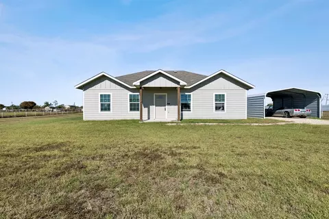 3304 Chinaberry Ln, Joshua, TX 76058