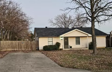 1416 Luke St, Irving, TX 75061