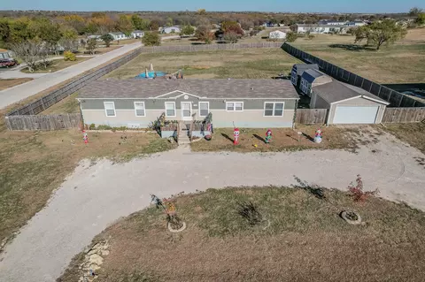 1103 Meadowlark Dr, Rhome, TX 76078