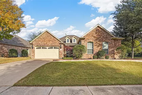 416 Pine Hills Dr, Frisco, TX 75036