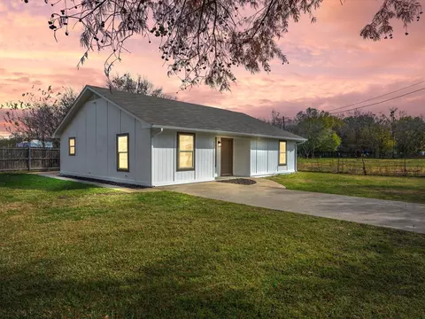 2005 Rand Rd, Kaufman, TX 75142