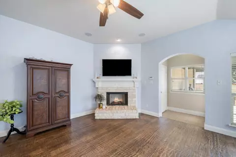 1125 Appalachian Ln, Savannah, TX 76227