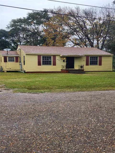 1814 Vivian St, Shreveport, LA 71108
