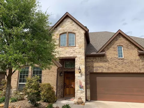 1633 Sandle Wood Dr, Weatherford, TX 76087