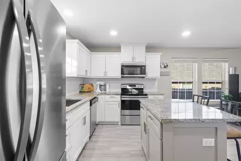 Kitchen - 330 E Munson St, Denison, TX 75021 photo 2 of 3