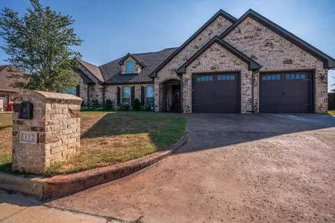 112 New Braunfels Ln, Hallsville, TX 75650